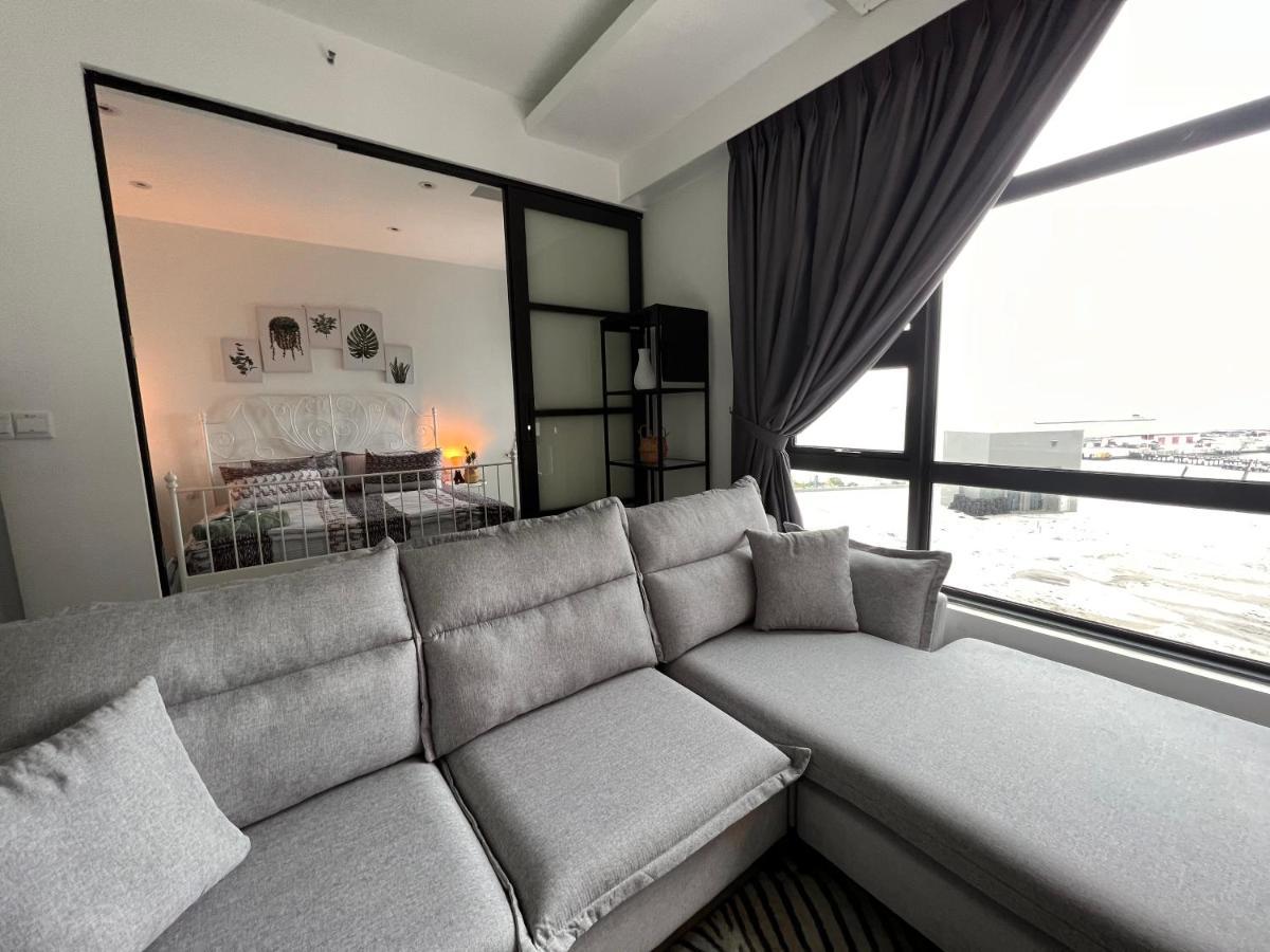 Jesselton Quay Suite By Backyard Kota Kinabalu Kültér fotó